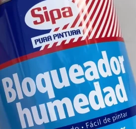 Aplicando bloqueador de humedad